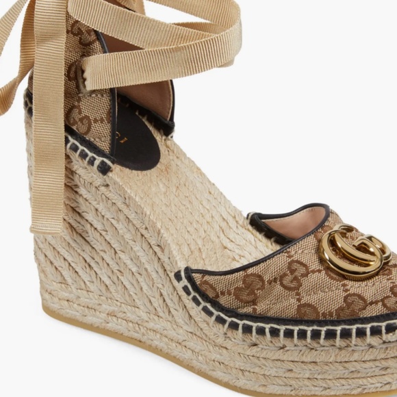 Women’s Gucci, Pilar GG ankle tie, espadrille platform wedge sandal size 42 - Picture 10 of 11